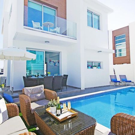 Villa Caren Paralimni Dış mekan fotoğraf